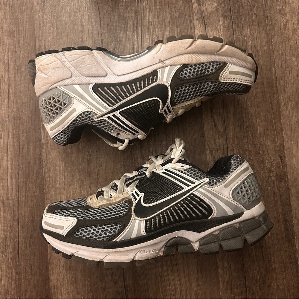 Nike Zoom Vomero 5